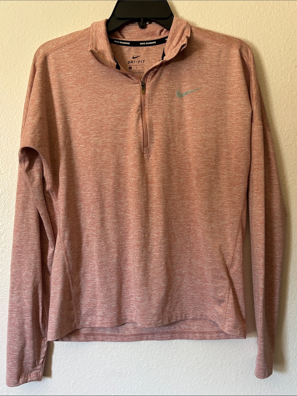 Nike Womanβs Pink Dri-FIT Performance Top Size S